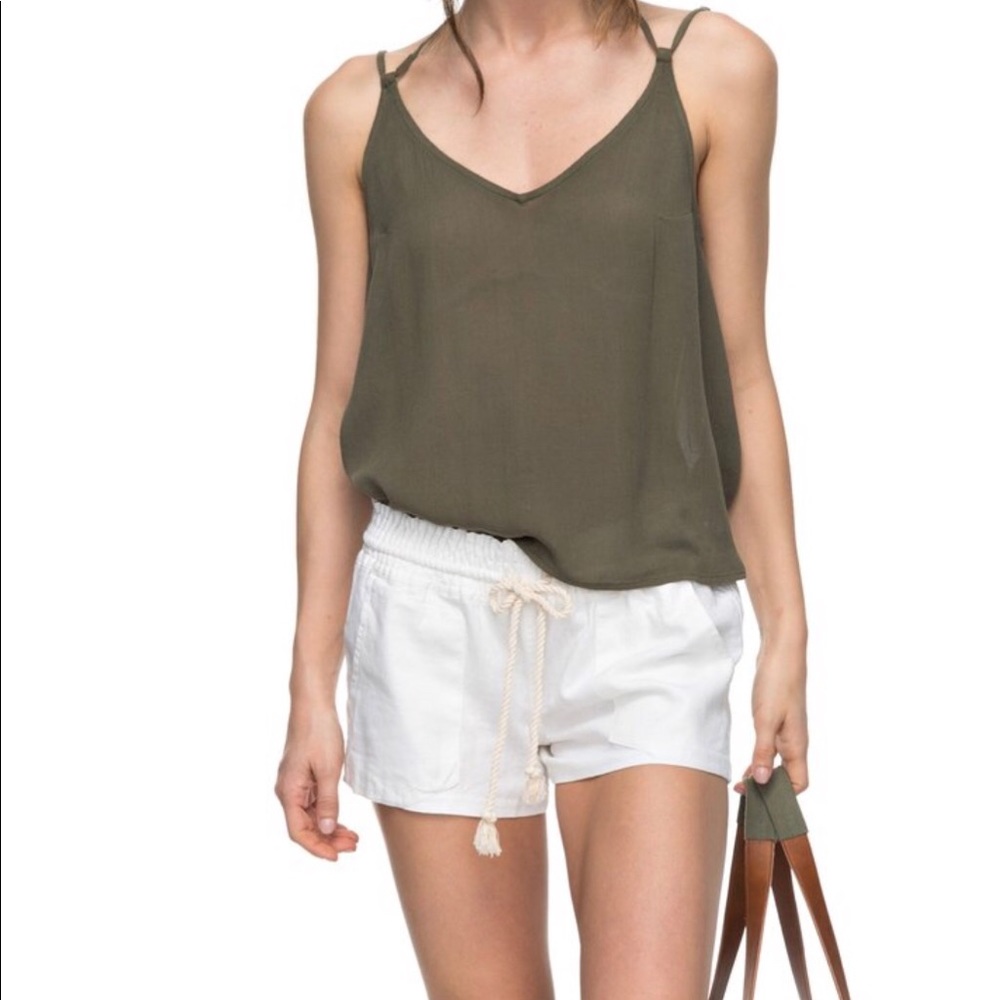 Roxy White Shorts NWT
